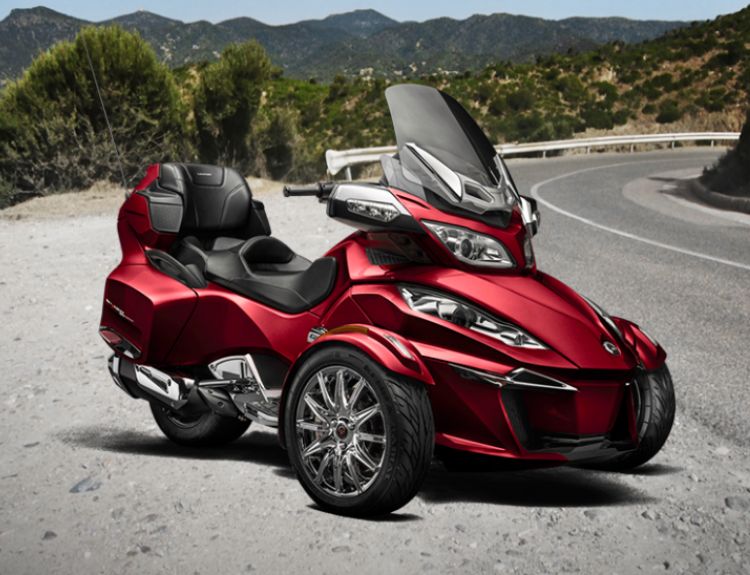 Can am Spyder RT Red